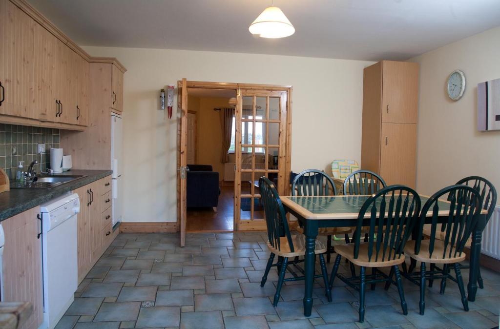 Ceol Na Mara Holiday Homes - Cois Tra & Cor Na Dtonn Enniscrone Cameră foto